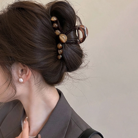 Grote Haarklem Met Hars Verloop Ronde Kralen Elegante Amberbruine Acryl Haarpeld Voor Dames Knot Kapsel