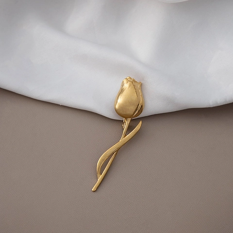 Elegante Tulp Bloem Broche Roestvrij Staal Metalen Pin Voor Vrouwen Vintage Pak Revers Accessoire Creatieve Sieraden