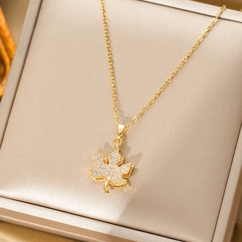 Titanium Steel Chain Gold Plated Copper Zirconia Pendant Necklace For Women Elegant Flower Maple Leaf Bowknot Planet Jewelry