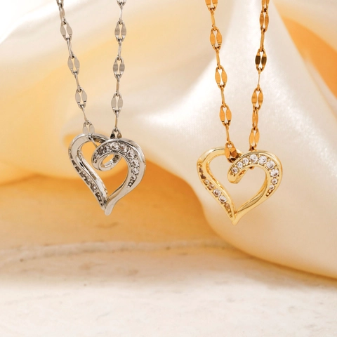 Elegante Collar Con Colgante De Corazón De Cobre Con Diamantes De Imitación Para Mujer Joyería Geométrica De Lujo Oro Plata Para Citas Diarias