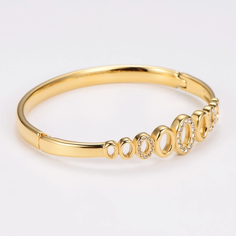 Bracciale Ovale Traforato Placcato Oro Acciaio Inossidabile 304 Con Zircone Gioielli Eleganti Donna