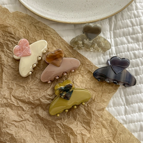 Elegant Heart Shaped Acetate Hair Claw Clips Marble Pattern Nonslip Strong Grip Minimalist Styling Accessories Women