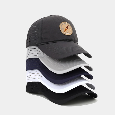 Heren Honkbalpet Sneldrogend Polyester Ademend Lasergaten Kompas Borduurwerk Patch Outdoor Sport Verstelbaar