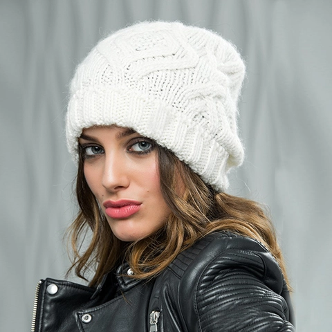 Women's Winter Knitted Beanie Hat Soft Acrylic Chunky Yarn Warm Rhombus Pattern Satin Lined Casual Outdoor Cuffed Skull Cap