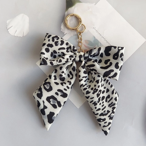 Portachiavi a Fiocco con Stampa Leopardata Ciondolo per Borsa in Tessuto e Lega Accessori Creativi per Auto Regalo Moda Donna
