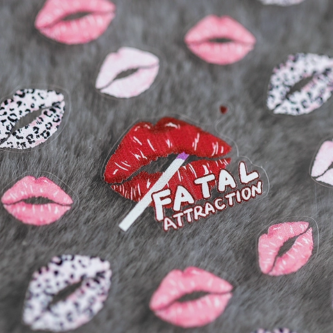Nagels Stickers Lipafdruk 5D Zelfklevend Dun Mat Transparant Luipaard Kus Decoratie Voor DIY Manicure Professionele Kwaliteit