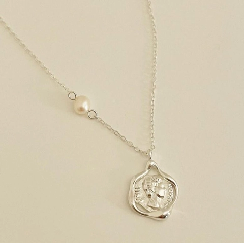Collana Con Ciondolo Moneta Ritratto In Argento Sterling 925 Con Perla Artificial Retro Semplice Personalizzato Stile Francese Per Donne