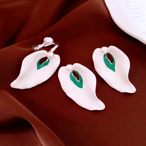 Bloemblad Kunstparel Oorbellen En Verstelbare Ring Sieraden Met Zilveren Oorsteker Emaille Calla Lelie Vintage Elegant
