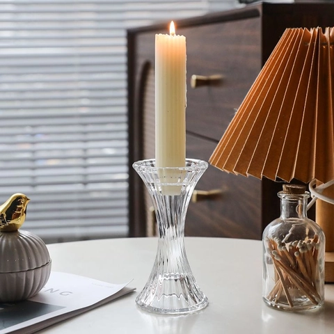 Vintage Ribbed Glass Candle Holder Nordic Transparent Hourglass Shape Tabletop Centerpiece Home Wedding Decoration