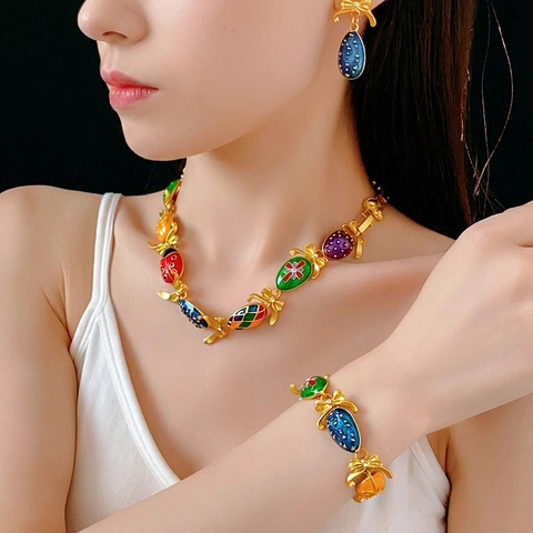 Vintage Court Style Schmuck Emaille Bunte Ei Anhänger Schleife Strass Halskette Armband Ohrringe Mit Silver Earring Post