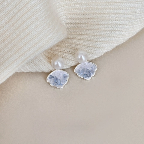 Shell Fan Shaped Stud Earrings With Faux Artificial Pearl And Zircon Inlay Fashion Jewelry For Women With Silver Earring Post