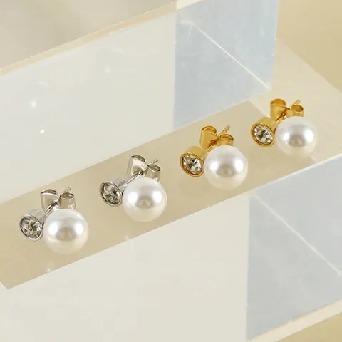 Elegant Artificial Pearl Stud Earrings For Women Stainless Steel 18K Gold Plated Zircon Inlaid Hypoallergenic Minimalist Jewelry Gift