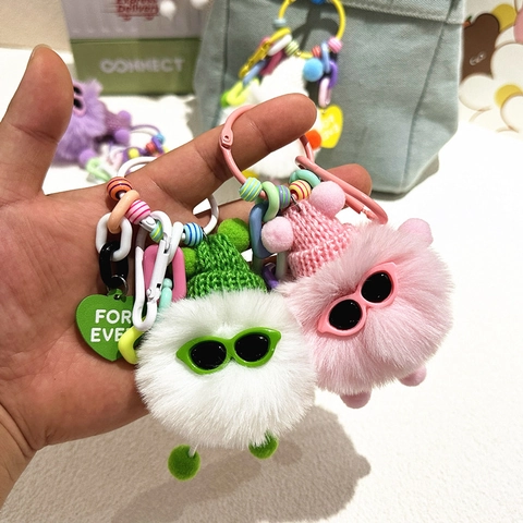 Llavero De Monstruo De Peluche De Dibujos Animados Con Gafas De Sol Y Gorro De Punto Cadena De Plástico De Colores Colgante De Bolso