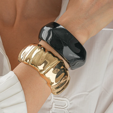 Bracciale Rigido Grosso Pieghe Irregolari Trama A Onde Resina Lega Gioielli Di Moda Audaci Per Donne