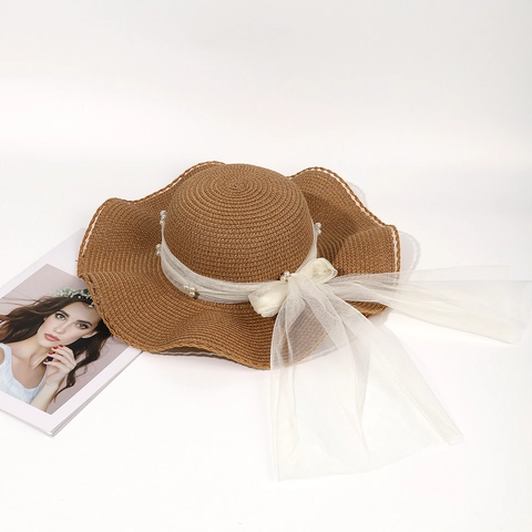 Women Straw Sun Hat Wide Wavy Brim UV Protection Beach Vacation Elegant Mesh Ribbon Artificial Pearl Bow