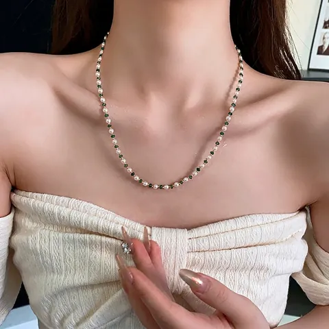 French Vintage Artificial Pearl And Green Natural Stone Necklace Gold Plated Copper Elegant Beaded Choker For Women