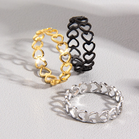 Anello Minimalista con Cuore in Acciaio al Titanio Traforato Oro Argento Nero Gioielli alla Moda per Donna Regalo Quotidiano Romantico