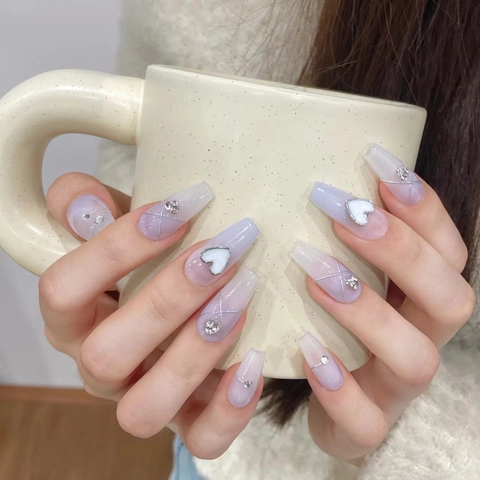 Handmade Press On Nails Ombre Light Purple White Coffin Shape With Heart Decor And Rhinestones Reusable For DIY Manicure