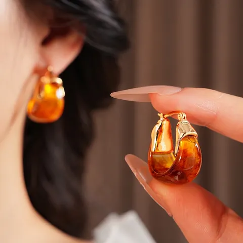 Boucles D'oreilles Créoles En Résine En Forme De U Pour Femmes Bijoux En Cuivre À Texture Marbre Géométrique Style Maillard