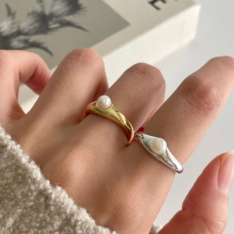 925 Sterling Silver Artificial Pearl Ring For Women Minimalist Irregular Wave Design Open Adjustable Finger Jewelry Elegant