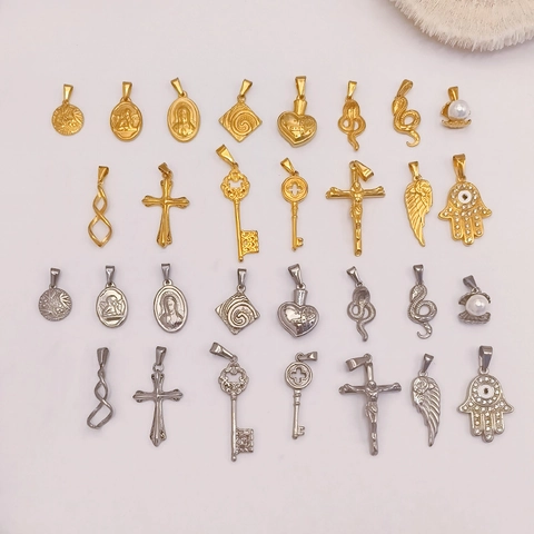 18K Gold Plated Stainless Steel Pendant For Women Men Cross Cupid Heart Key Snake Wing Hamsa Hand Portrait Charm Jewelry