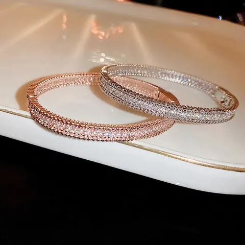 Bracciale Rigido Di Lusso In Zircone E Lega Micro Pavé Design Bordo A Perline Per Donne Gioielli Di Moda Regalo