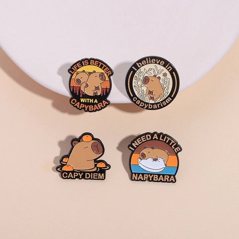 Cute Capybara Enamel Brooch Pin Zinc Alloy Cartoon Animal Lapel Badges For Clothing Backpack Decor Aesthetic Jewelry Gift