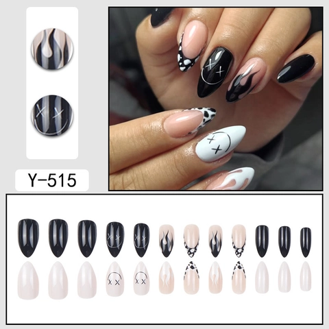 Halloween Mandel Press On Nägel Schwarze Flamme Lächeln Muster Abnehmbare Künstliche Nägel Süßer Cooler Dunkler Stil Damen