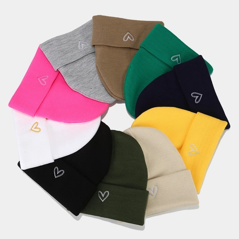 Berretto In Maglia Ricamato Con Cuore Acrilico Inverno Caldo Slouchy Beanie Moda Versatile Per Uomo E Donna