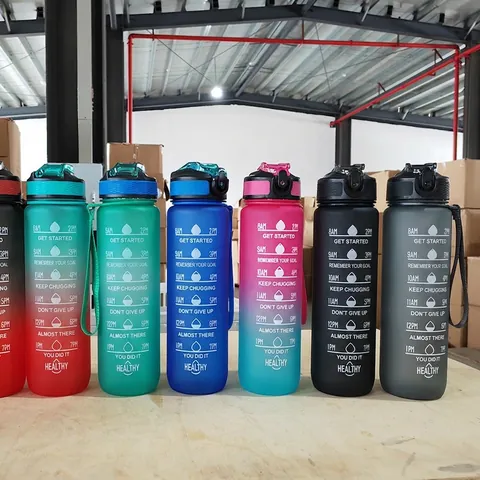 Borraccia Sportiva Motivazionale Plastica Opaca Indicatore Di Tempo Ermetica Sfumata Cinturino Portatile