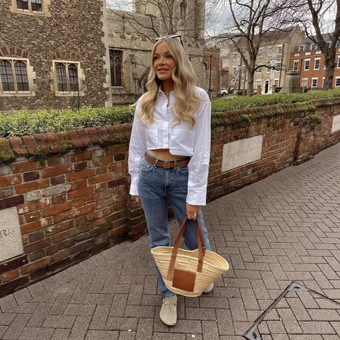 Women Lightweight Cropped Long Sleeve Shirt Polyester Lapel Collar Chest Pockets Button Down Casual Workwear Top