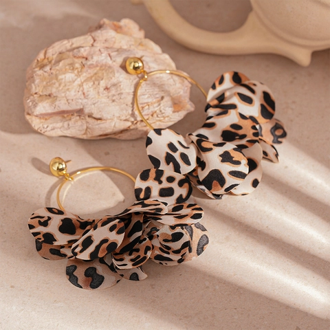 Retro Hoop Oorbellen Met Luipaard En Camouflage Stof Bloemblaadjes En Zilveren Oorsteker Vintage Sieraden Voor Dames
