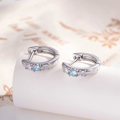 Orecchini A Cerchio In Rame Con Zirconia Cubica Piercing Cartilagine Blu Chiaro Per Donna