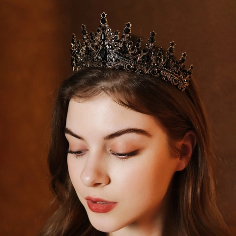Vintage Barock Krone Tiara Schwarze Strasssteine Legierung Gothic Hochzeit Party Königin Kostüm Kopfschmuck