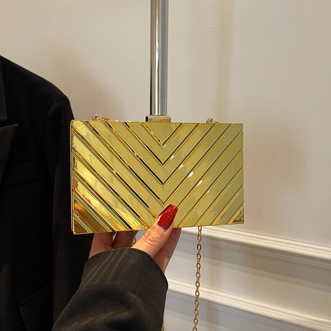 Acrylic Evening Clutch Bag Hard Shell Chevron Pattern Artificial Pearl Clasp Luxury Party Banquet Handbag For Women