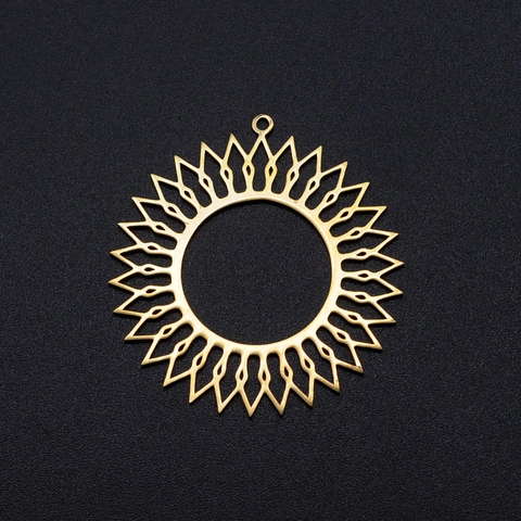 Stainless Steel Sun Pendant Hollow Out Round Ring Fully Polished Charm For Necklace Earring DIY Jewelry Making Accessories
