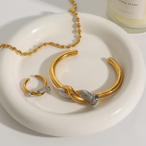 18K Gold Plated Stainless Steel Knot Wrap Two Tone Open Adjustable Ring And Bracelet Elegant Fashion Accessory For Women