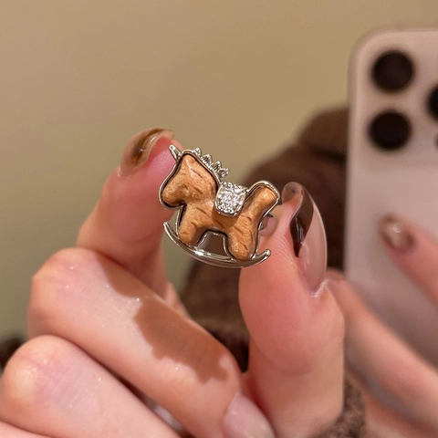 Anello Aperto Cavallo A Dondolo Regolabile Legno Metallo Zircone Gioielli Animali Vintage Per Donne