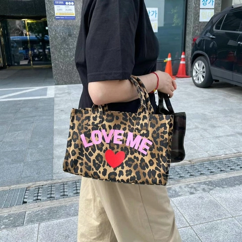 Borsa Tote In Tela Da Donna Stampa Leopardo Camouflage Tracolla Larga Rossa Lettera Love Me Casual Da Viaggio