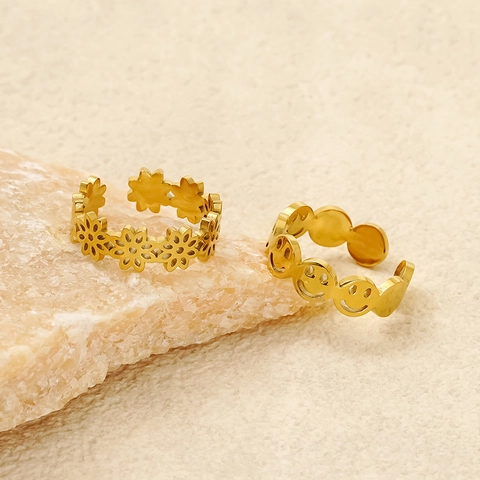 Hollow Smile Face And Flower Rings 18K Gold Plated Stainless Steel Open Adjustable Minimalist Jewelry For Women