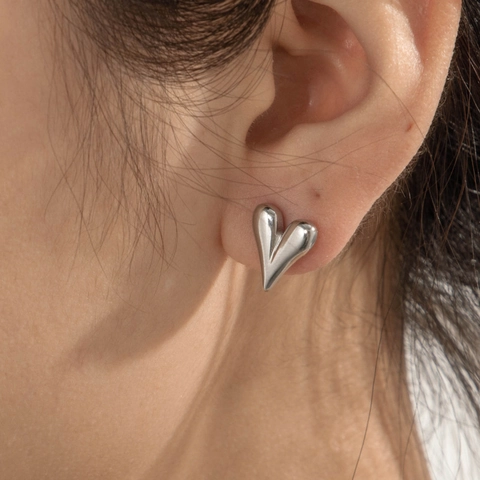 Damen Titanstahl Herz Ohrhänger Nische High End Edelstahl Ohrringpfosten Silber Farbe Herz Quasten Ohrringe