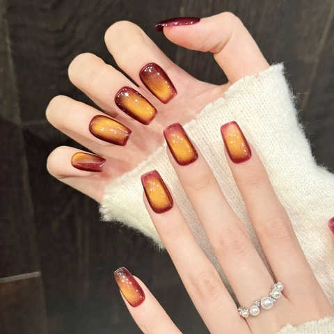 Cat Eye Plaknagels Rood Oranje Verloop Glitters Glanzend Kort Trapezium Elegante Kunstnagels Voor Dames