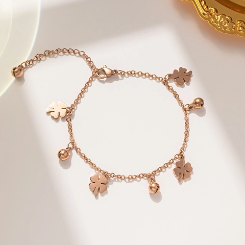 Lucky Four-Leaf Clover Bracelet Titanium Stainless Steel Small Bells Adjustable Chain Jewelry For Women Girls Fashion