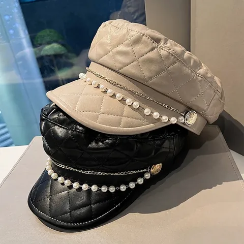 Schirmmütze Gestepptes PU Leder Mit Künstliche Perlen Metallkette Elegante Baker Boy Mütze Vintage Flach Für Damen
