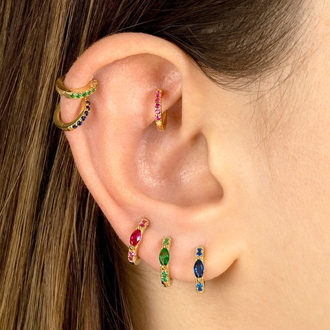 Pendientes Huggie De Circonita Cúbica Talla Marquesa Joyería De Cobre Geométrica Con Poste De Plata De Ley 925