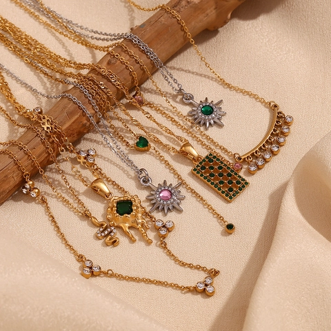 Retro Anhänger Halskette Aus 18K Vergoldetem Edelstahl Mit Farbigem Zirkon Eleganter Schmuck Für Damen Tägliche Mode