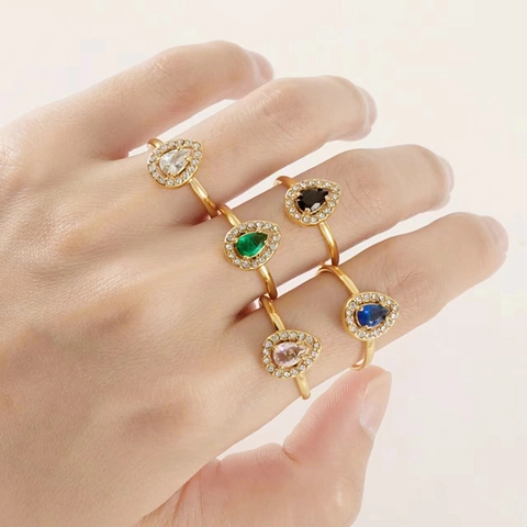 Bague Zircon Larme Plaqué Or 18K Acier Inoxydable Ajustable Goutte Deau Halo Bijoux De Doigt Élégants Pour Femmes