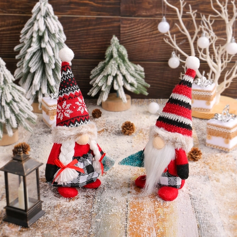 Ornements Gnome De Noël Tricotés Plaid Poupée En Peluche Sans Visage Tenant Un Arbre Décor Pour Table Étagère