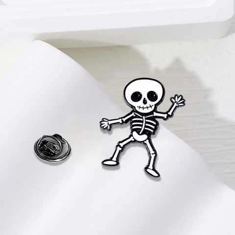 Spilla in Smalto Cartoon di Halloween Zucca Scheletro Gufo Gatto Distintivo in Lega Decorazione per Vestiti Zaino Accessori Gioielli