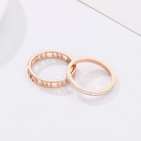 Römische Ziffern Ring 316L Edelstahl Hohl Zirkonia Eingelegt Roségold Plattiert Zweischichtig Mode Damen Schmuck